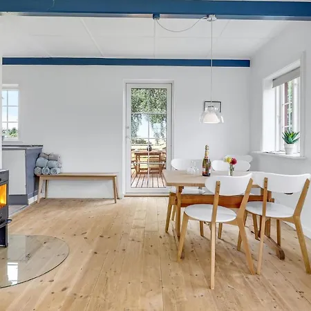 Beautiful In With Kitchen Holiday home Svaneke