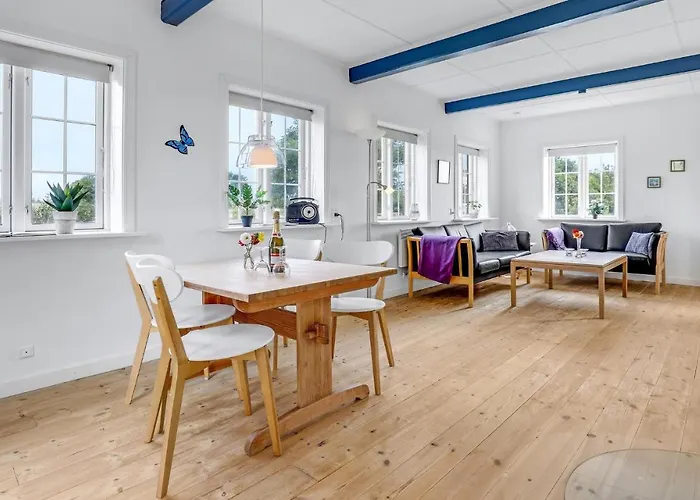 Beautiful In With Kitchen Svaneke