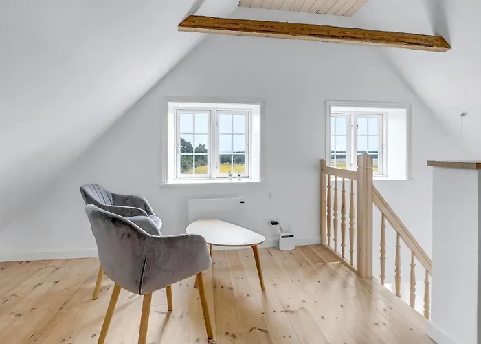 Casa de Férias Beautiful In With Kitchen Svaneke